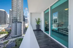 1080 Brickell Ave, Miami, FL 33131 - Photo 23