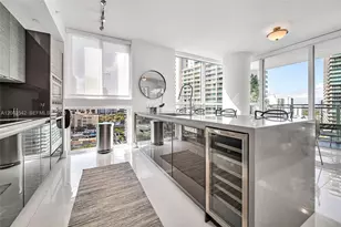 1080 Brickell Ave, Miami, FL 33131 - Photo 11