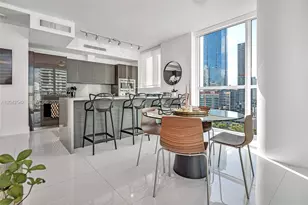 1080 Brickell Ave, Miami, FL 33131 - Photo 7