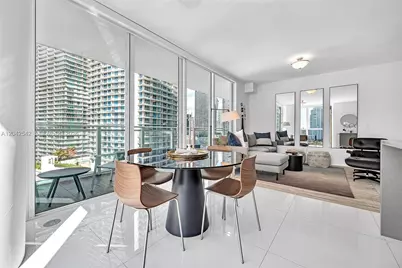 1080 Brickell Ave #1601, Miami, FL 33131 - Photo 5