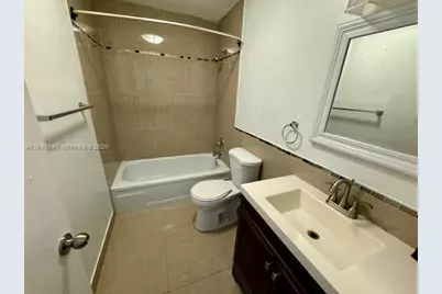 2029 NW 46th Ave #E202, Lauderhill, FL 33313 - Photo 9