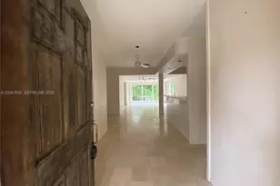 22 SE 11th St, Fort Lauderdale, FL 33316 - Photo 5