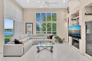 2733 Meadowood Dr, Weston, FL 33332 - Photo 7