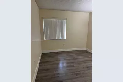 9429 Fontainebleau Blvd #105-33, Miami, FL 33172 - Photo 9