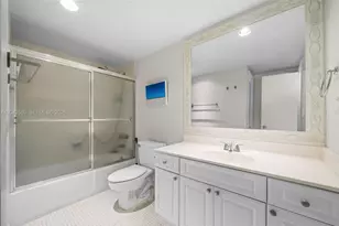 19380 Collins Ave, Sunny Isles Beach, FL 33160 - Photo 19