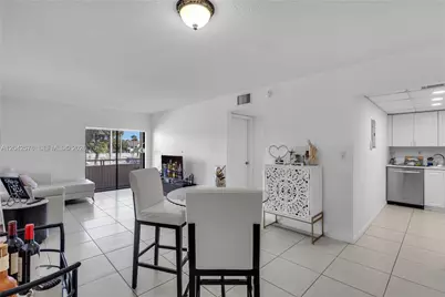 17530 NW 68th Ave #C2003, Hialeah, FL 33015 - Photo 13