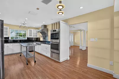 1728 NW 20th St, Homestead, FL 33030 - Photo 29