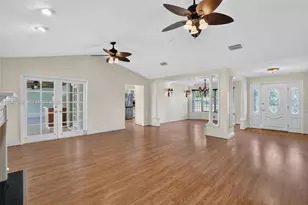 1728 NW 20th St, Homestead, FL 33030 - Photo 23