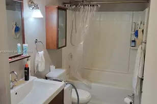 4200 NW 3rd Ct, Plantation, FL 33317 - Photo 7