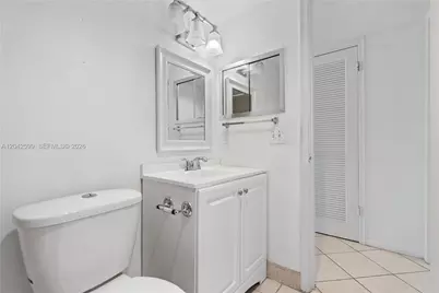 237 Camden J #237, West Palm Beach, FL 33417 - Photo 9