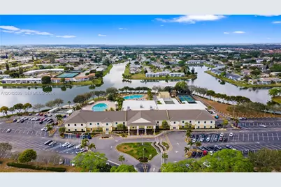 237 Camden J #237, West Palm Beach, FL 33417 - Photo 15
