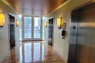 50 Biscayne Blvd, Miami, FL 33132 - Photo 7
