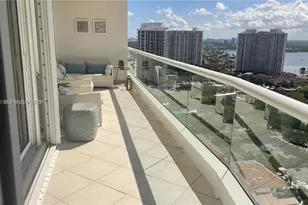 7000 Island Blvd, Aventura, FL 33160 - Photo 9