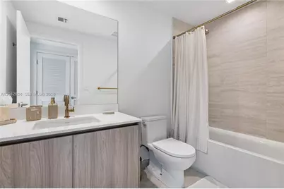 77 SE 5th St #3001, Miami, FL 33131 - Photo 27