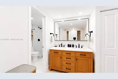 177 Ocean Lane Dr #213, Key Biscayne, FL 33149 - Photo 11