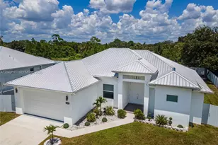 365 Ranier Ave, Lehigh Acres, FL 33974 - Photo 5