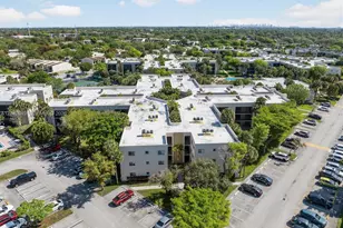 8065 SW 107th Ave, Miami, FL 33173 - Photo 1