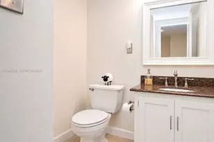 19390 Collins Ave, Sunny Isles Beach, FL 33160 - Photo 11