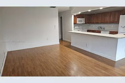 8555 NW 10th St #B106, Plantation, FL 33322 - Photo 11