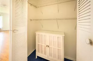 8555 NW 10th St, Plantation, FL 33322 - Photo 19