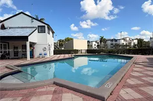 9731 Fontainebleau Blvd, Miami, FL 33172 - Photo 21