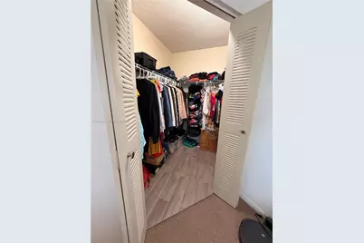 9731 Fontainebleau Blvd #F314, Miami, FL 33172 - Photo 9