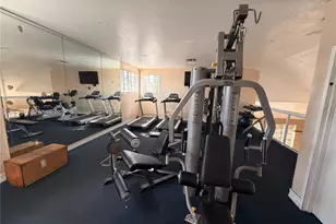 9731 Fontainebleau Blvd, Miami, FL 33172 - Photo 23