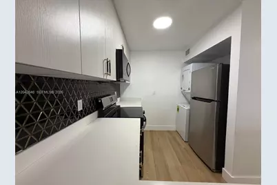 10008 NW 6th St #103, Pembroke Pines, FL 33024 - Photo 5