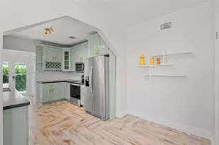1209 La Mancha Ave, Coral Gables, FL 33134 - Photo 11