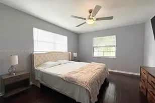 2359 Gabriel Ln, West Palm Beach, FL 33406 - Photo 15