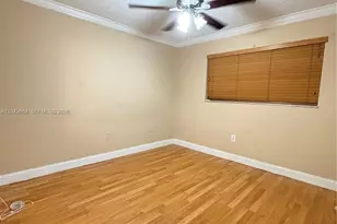 1725 W 60th St, Hialeah, FL 33012 - Photo 7
