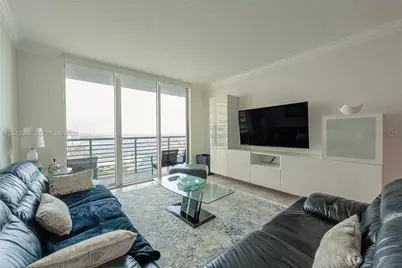 325 S Biscayne Blvd #4222, Miami, FL 33131 - Photo 19