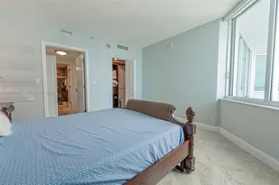 325 S Biscayne Blvd, Miami, FL 33131 - Photo 21