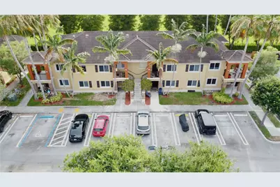 990 NE 33rd Ter #102, Homestead, FL 33033 - Photo 1