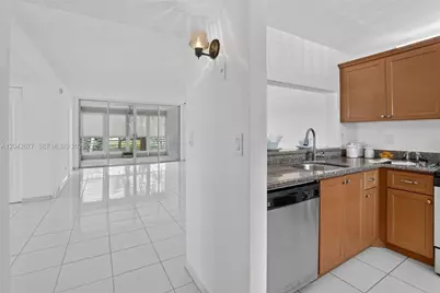 1931 Sabal Palm Dr #203, Davie, FL 33324 - Photo 7