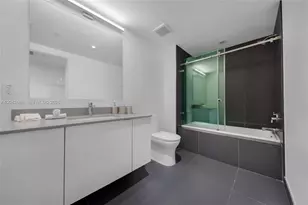 1600 NE 1st Ave, Miami, FL 33132 - Photo 11