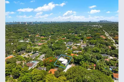 661 NE 120th St, Biscayne Park, FL 33161 - Photo 33