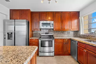 1817 S Ocean Dr #PH28, Hallandale Beach, FL 33009 - Photo 5