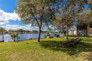 300 Berkley Rd, Hollywood, FL 33024 - Photo 5
