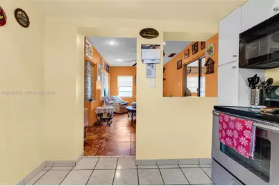 3260 SW 2nd St, Miami, FL 33135 - Photo 21
