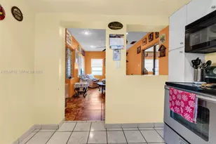 3260 SW 2nd St, Miami, FL 33135 - Photo 21