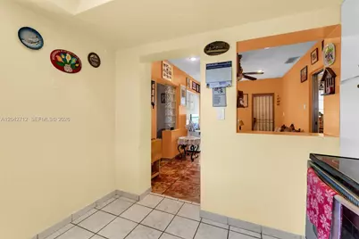 3260 SW 2nd St, Miami, FL 33135 - Photo 23