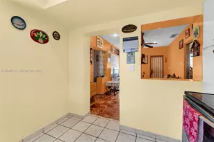 3260 SW 2nd St, Miami, FL 33135 - Photo 23