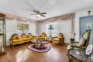 3260 SW 2nd St, Miami, FL 33135 - Photo 7