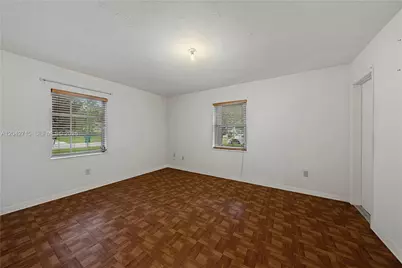 10315 SW 200th St, Cutler Bay, FL 33157 - Photo 25