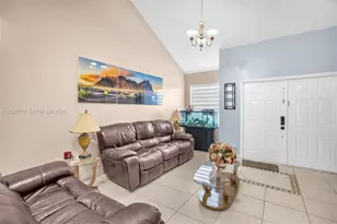 9018 NW 120th St, Hialeah Gardens, FL 33018 - Photo 27