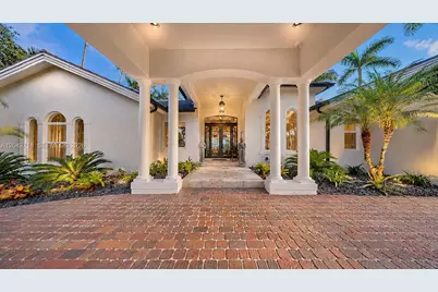 9662 SW 123rd St, Miami, FL 33176 - Photo 9