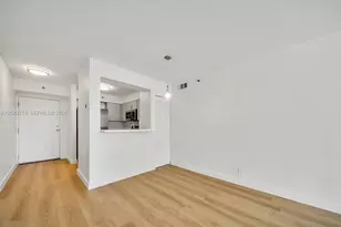 501 SW 1st St, Miami, FL 33130 - Photo 5