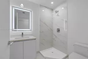 700 NE 24th St, Miami, FL 33137 - Photo 59