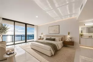 700 NE 24th St, Miami, FL 33137 - Photo 9